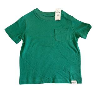 Gap one pocket tee